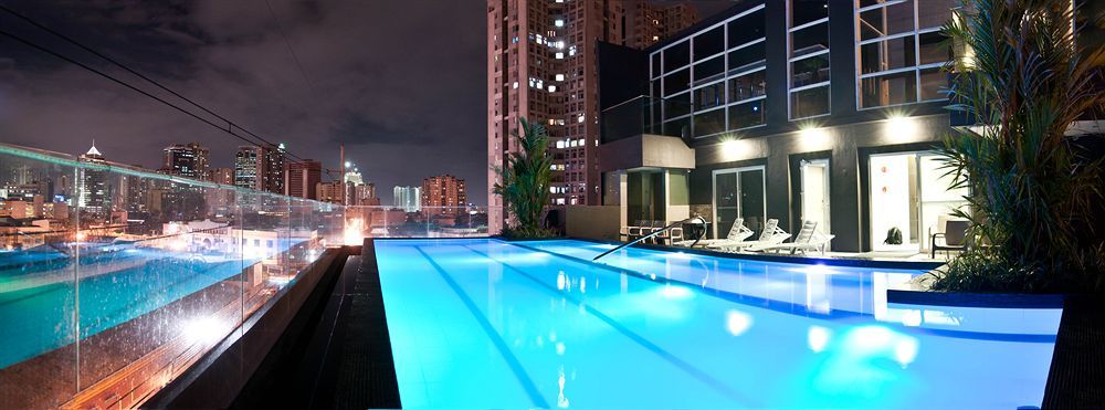 Jade Hotel And Suites Makati City Екстериор снимка